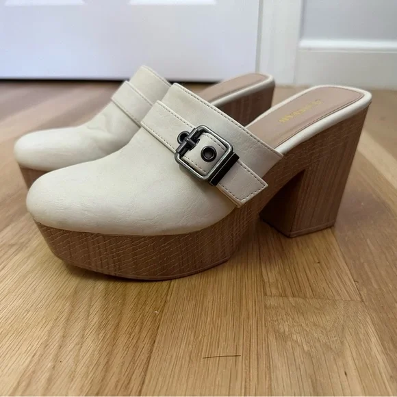 Platform Heel Clog/Mule - Picture 2 of 6